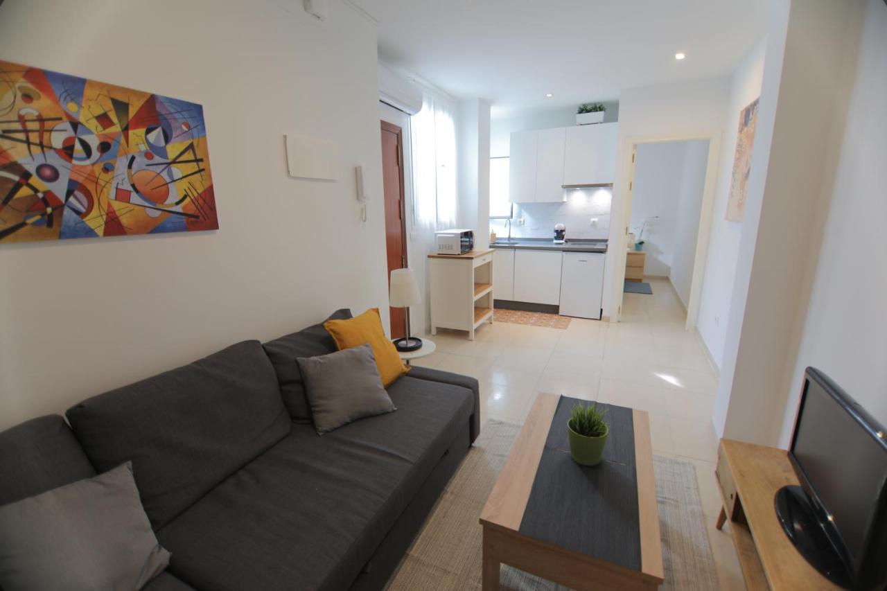 Rentalsevilla Descubriendo Sevilla En Pareja Ngoại thất bức ảnh