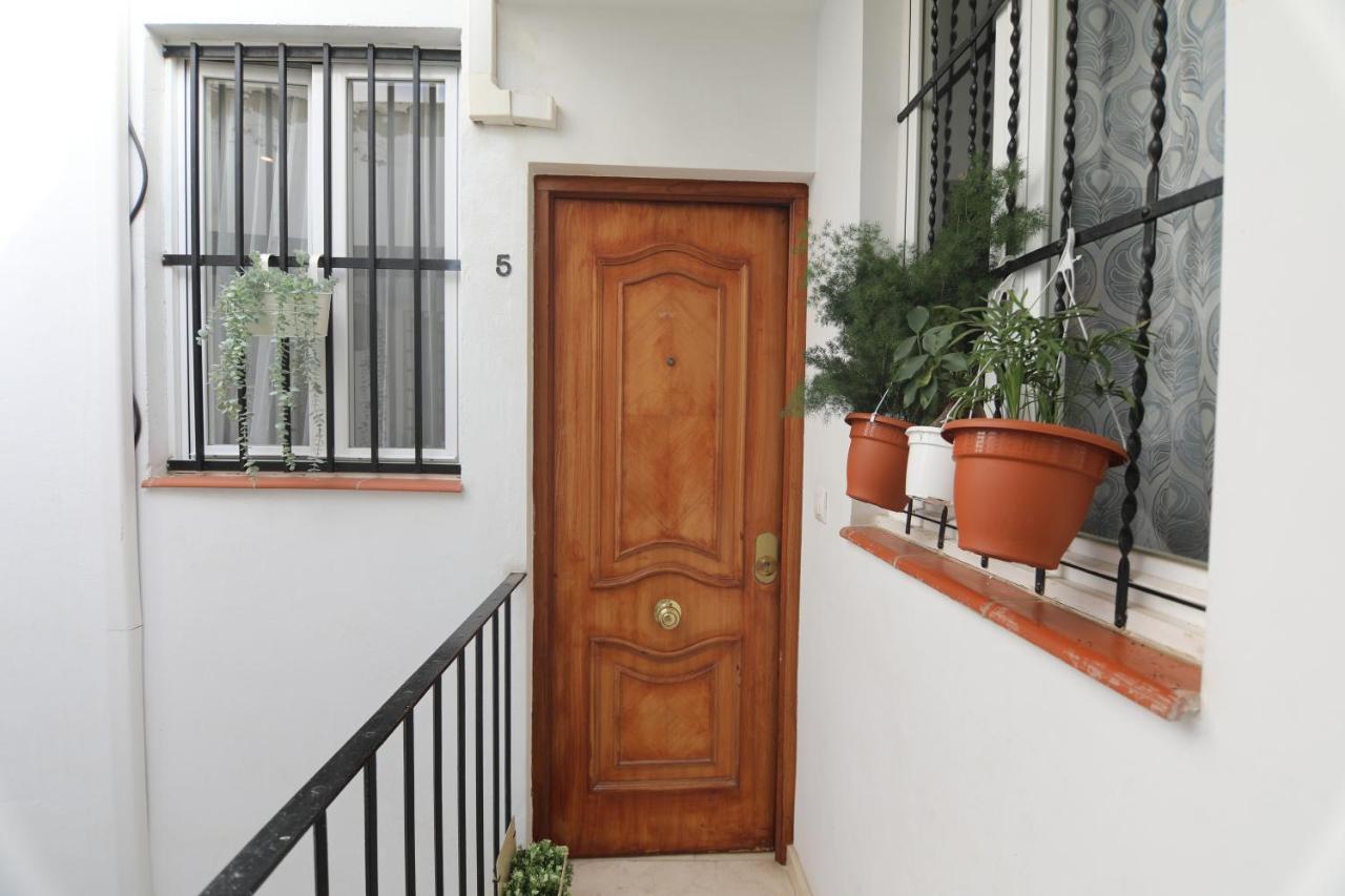 Rentalsevilla Descubriendo Sevilla En Pareja Ngoại thất bức ảnh